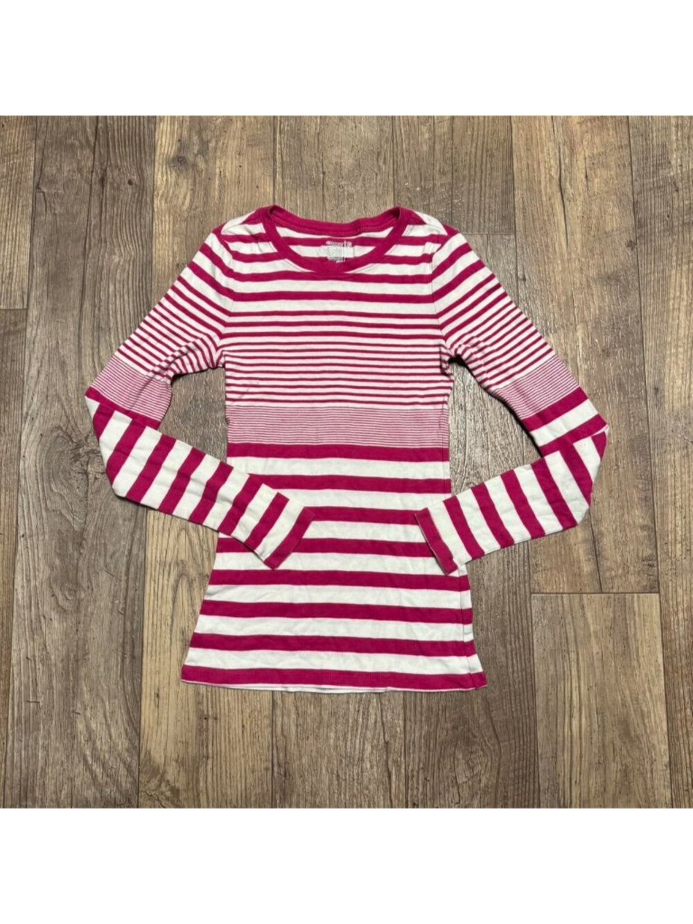 fitted old navy pink and white striped long sleeve top #striped SIZE: XS